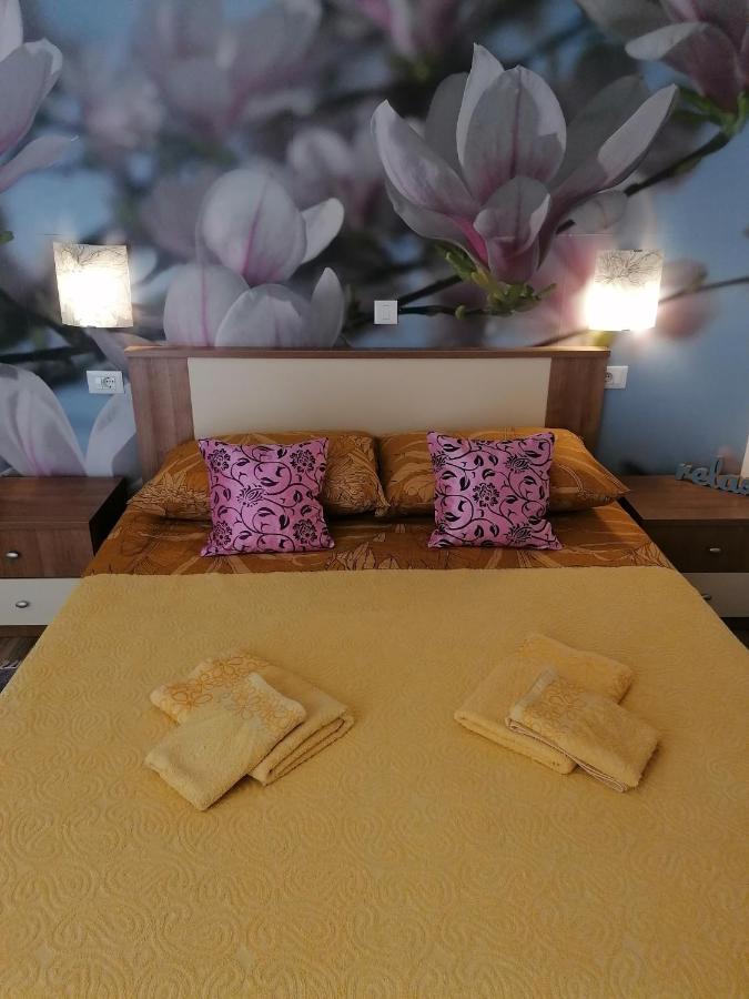 Rooms Katarina Kadumi Exterior foto