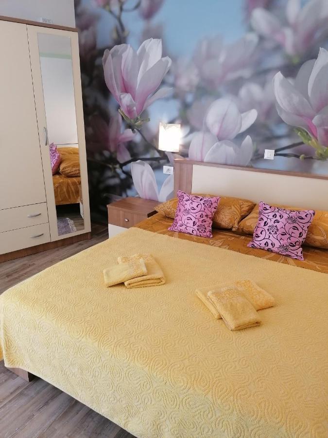 Rooms Katarina Kadumi Exterior foto