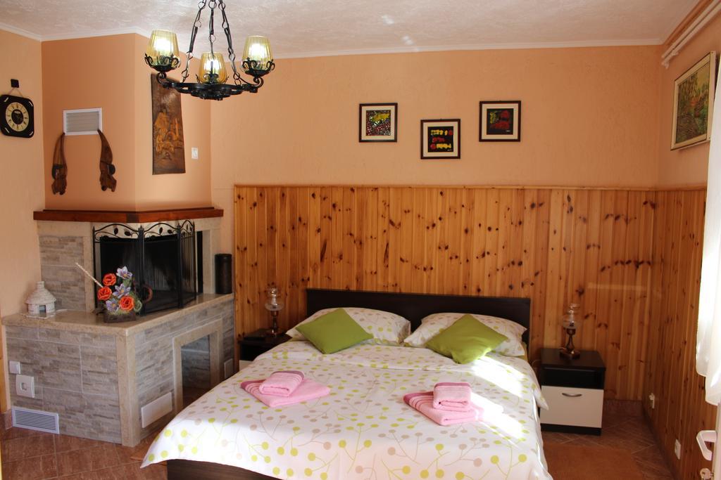 Rooms Katarina Kadumi Exterior foto