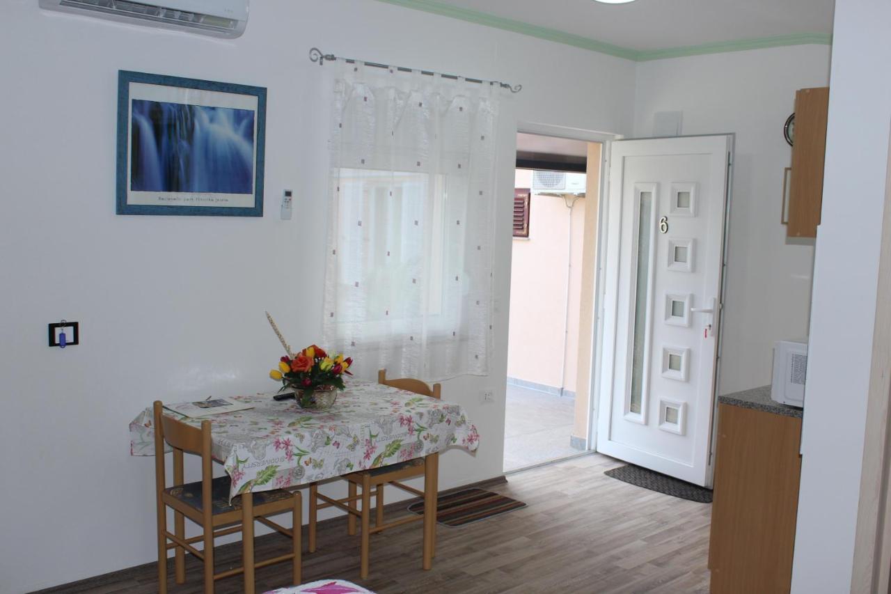 Rooms Katarina Kadumi Exterior foto
